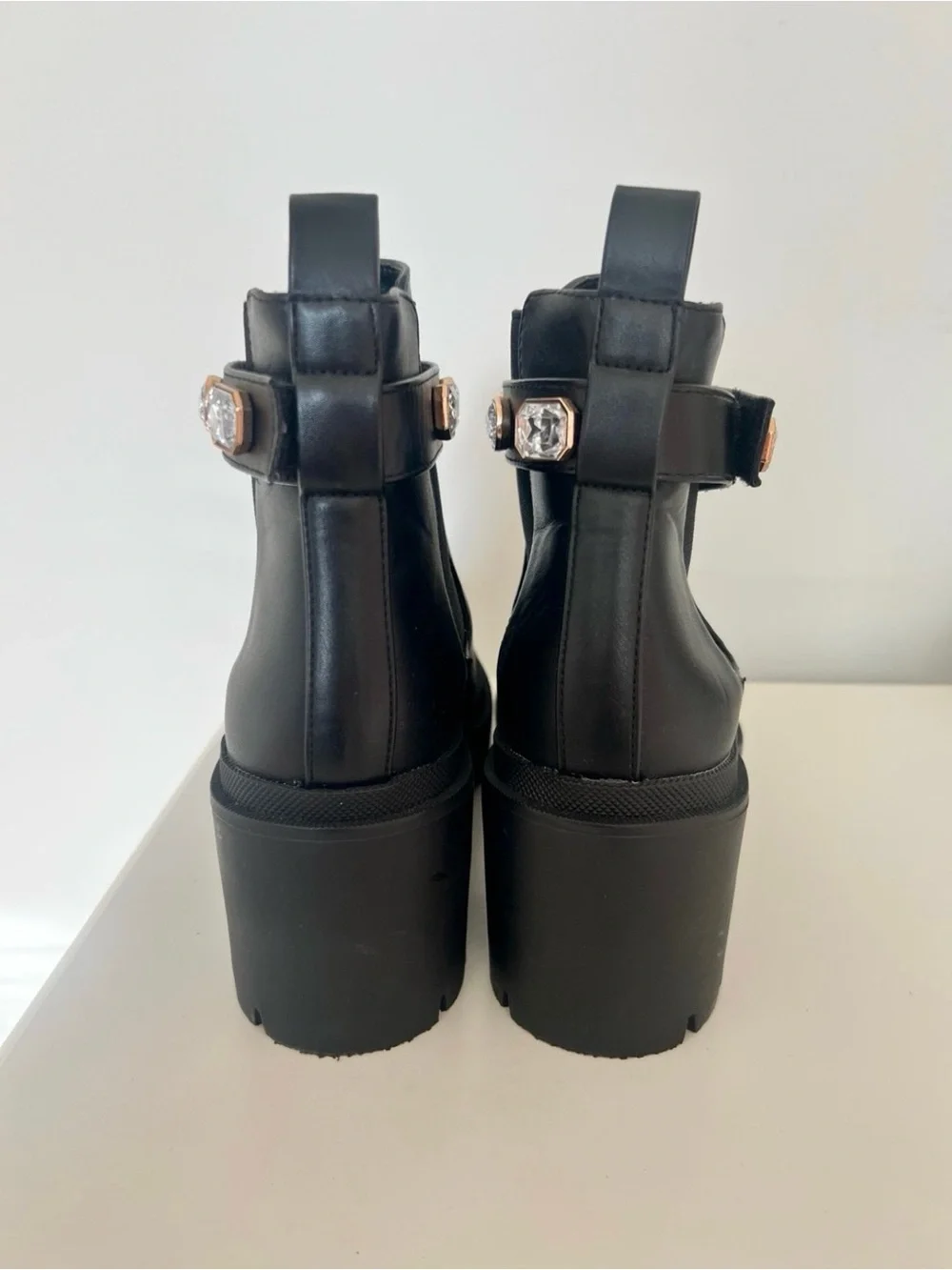 SODA Black Chunky Chelsea Booties with Jewel Embellished Strap Steve Madden doop